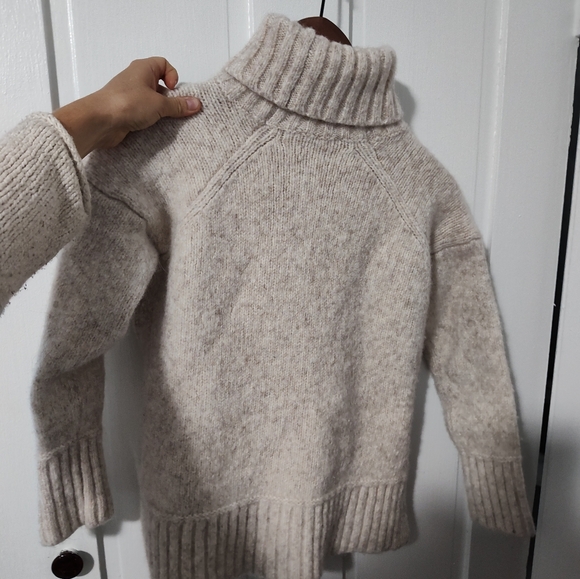 Everlane The Cloud Oversized Sweater - Picture 4 of 6